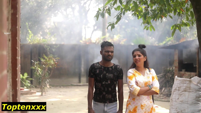 TopTenXXX Premium: Indian First Dating Sex with Beautiful Girlfriend
