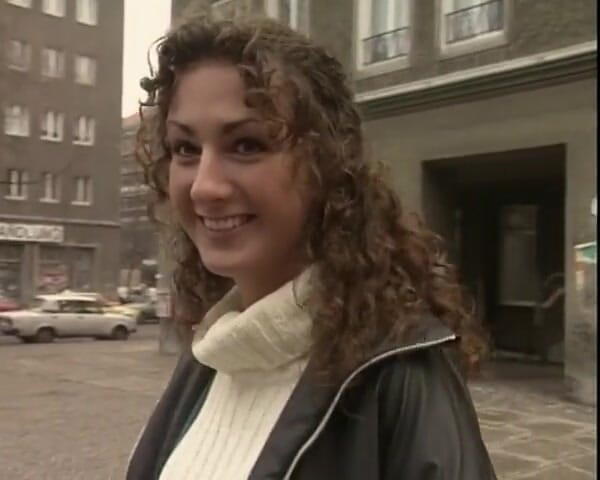 YOUR FIRST PORN: Oh Jenny - Sei così arrapata!