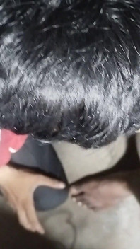 Pojke suger vänner kuk avsugning video