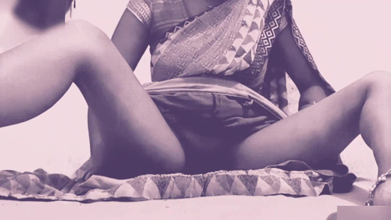 DesiBurChudai: Memek seksi tante seksi desa india ini dientot habis-habisan sama...