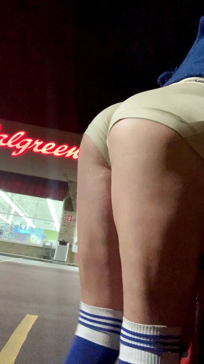 CindieLove: Walgreens, centrum, galen slampig sissy