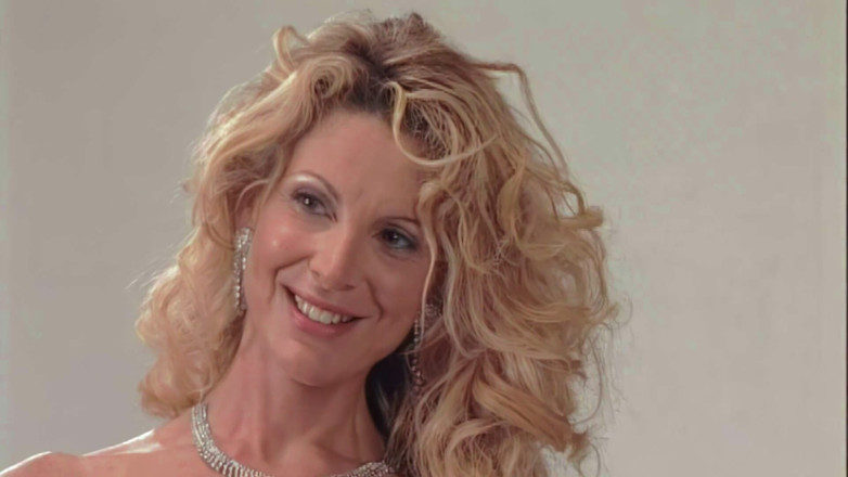 Inthe MILF room: Alessandra Schiavo Photo Shoot, Phone Sex, and Interview