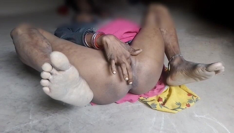 Deshi girl 9: Als ich an diesem tag allein ruhte, erinnerte ich mich...