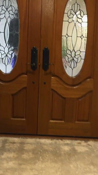 Aidra Fox agent imobiliar seduce proprietarul casei divorțat - muie cu țâțe obraznice, masturbare cu țâțele și călărire inversă pentru a închide casa vânzare
