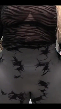 Big Fucking Ass Stepmom Bouncing Booty in Yoga Pants