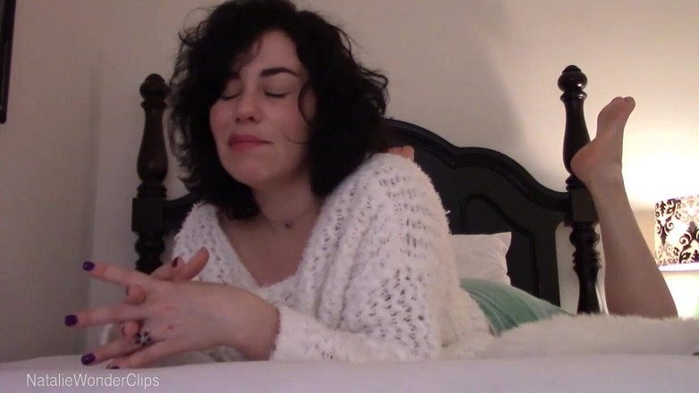 Natalie Wonder: Ich habe ein mädchen (in ihre muschi) geküsst und ich mochte (liebte)...
