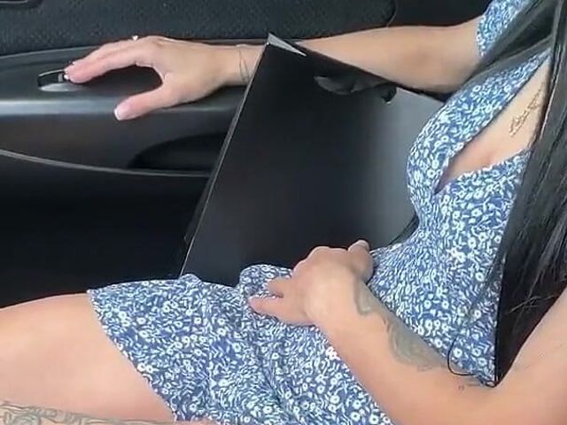 Stepmom makes a DeepThroat to Stepson in the car to the ThroatPie (Frintteza)