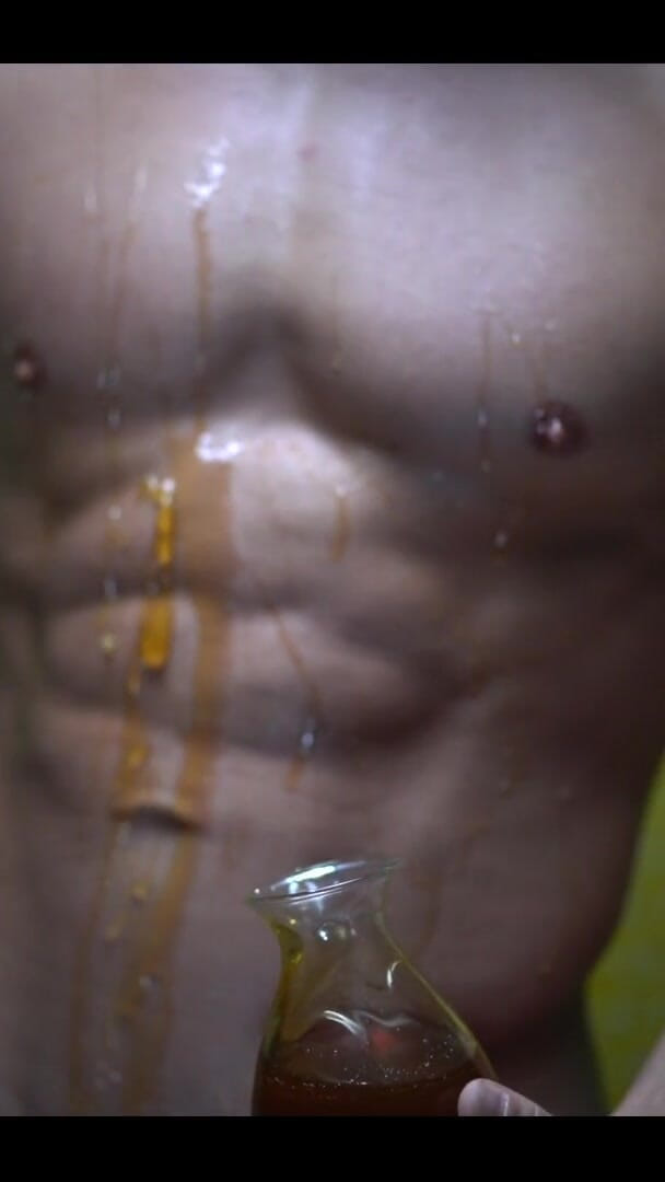 Reese Rideout: Honey ile yapışkan olmak