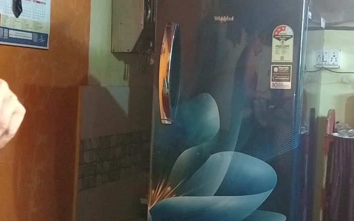Sexy biwi: The Neighbour Aunty to Suck My Dick