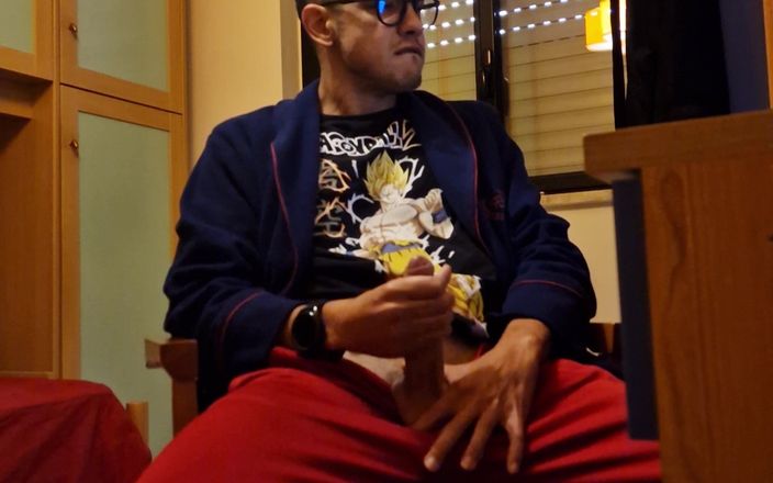 Fitguywithbigdick: Sert boşalıyor 7