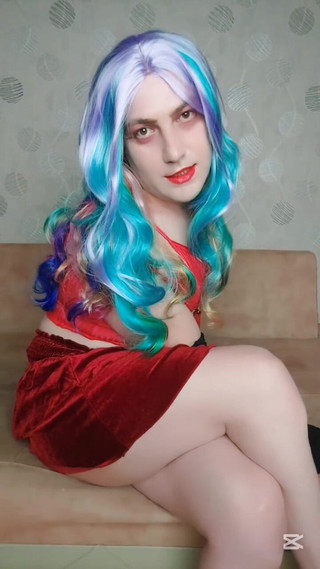 Kitty_Cross: Punggung gelembung besar panas blonde putih pantat comel ladyboy langsing...