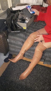 Meley Got Giftet New Boots
