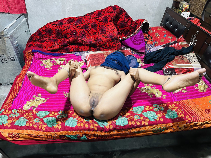 Cutesaritabhabhi: Pepek dara ketat berkongkek keras