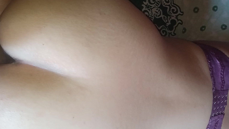 Eatrella j: Awek kolej menangkap kain murah