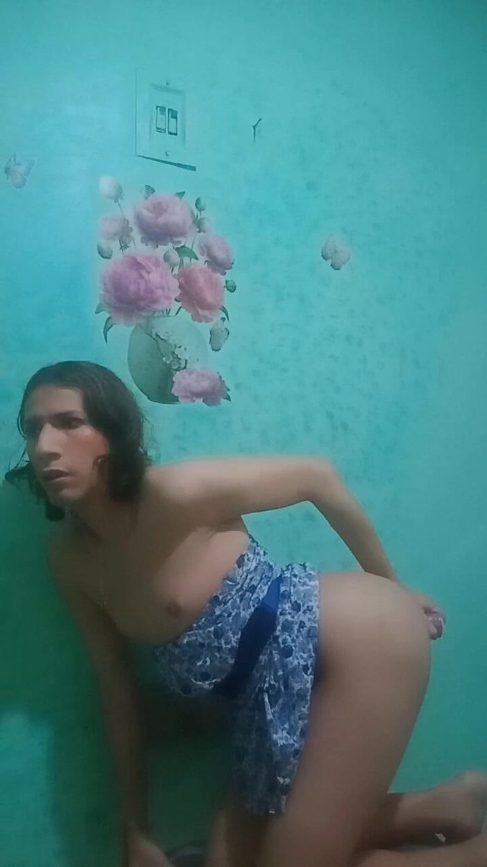 Femboy from Colombia: Diesmal alleine, aber ich konnte alles genießen