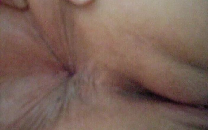 Sex hub couple: Lízání jejího zadku