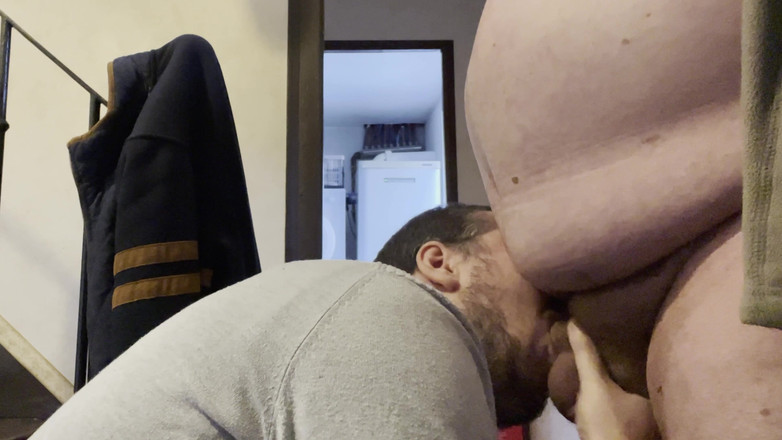 Aimeronds: Bienvenido a casa padrastro grande