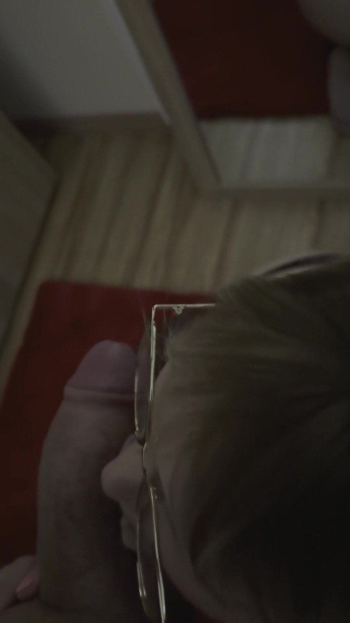 Christy X Taylor: Fitness-mädchen lutscht trainer, der in ihren arsch kommt