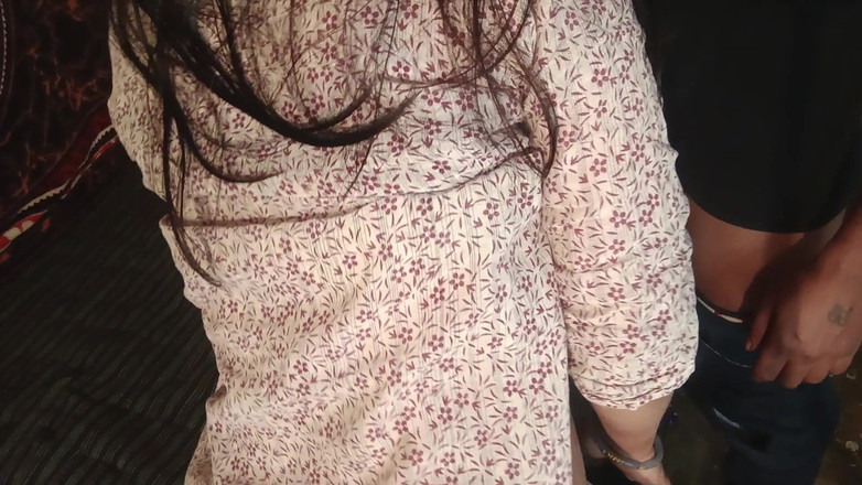 AlarmedFriction635: 热辣人妻的嫂子