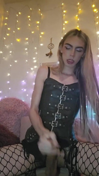 If You Like Being a Good Boy for Stepmommy, You'll Love This Video
