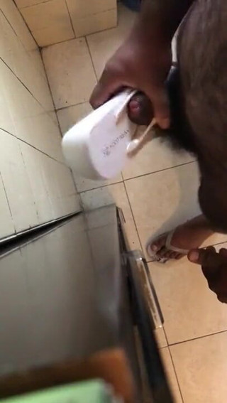 Sexy sereppu: Masturbação com sapato