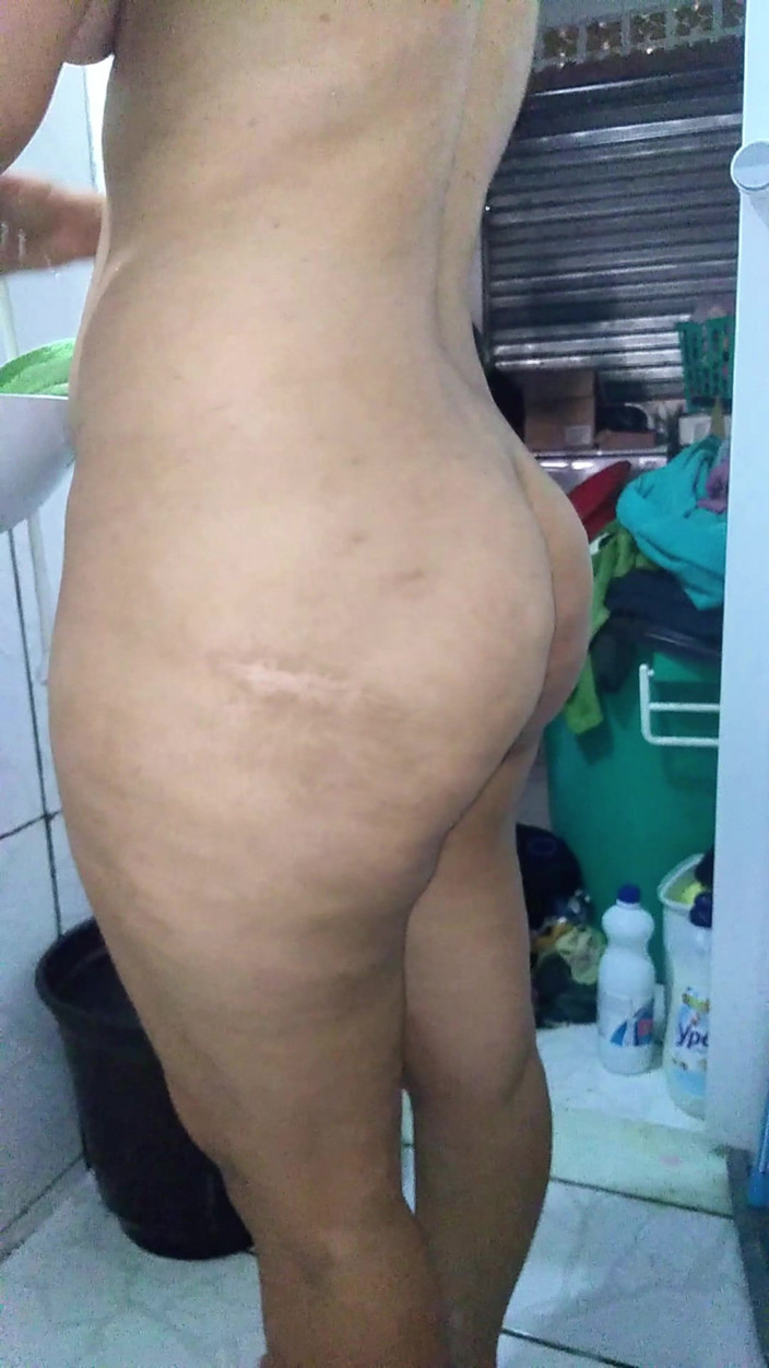 Renatinharj: I Caught Her Doing Laundry Naked