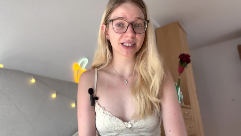 Goddess_Bella_Rae: 4 voordelen van het zijn een mietje te zijn