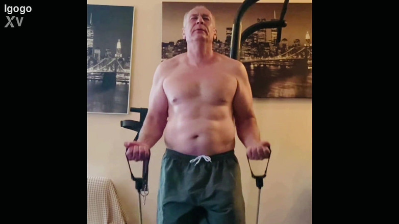 Alex Igogo: Máquina de sexo