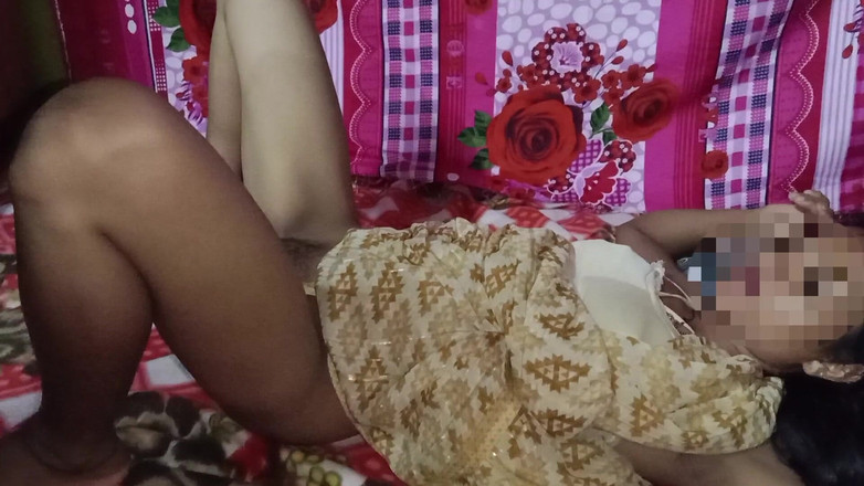 xxxSejal: Hintli ateşli yenge kocası ofiste domaltarak sikişiyor