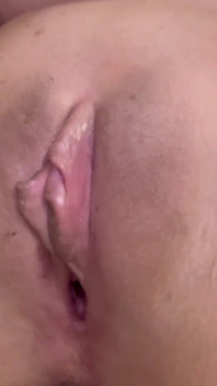 Babe Tries Anal Ends up Cumming