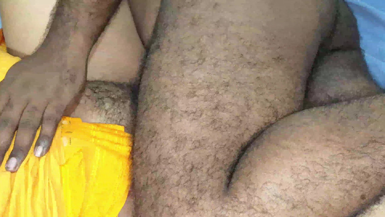 Desistar: Jag hittar min kåta styv fru i rummet porr i...