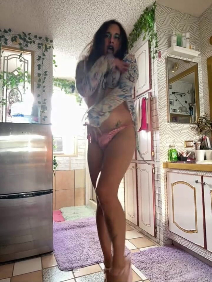 TSJade95: Remember to Be Happy