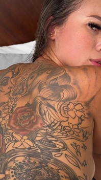 Eles dizem que sexo de maquiagem é o melhor - interracial - Brandon Cruz e Daniela Andrea