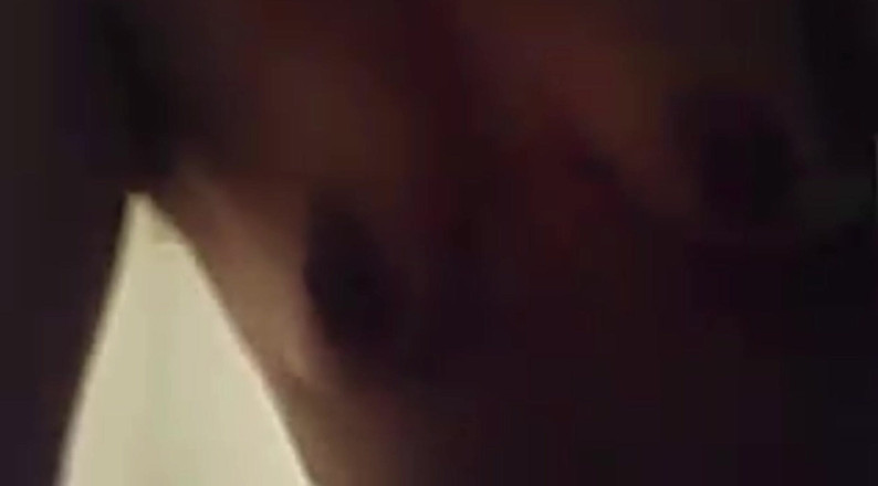 Kween Starr: kilat untuk memulai hari ini