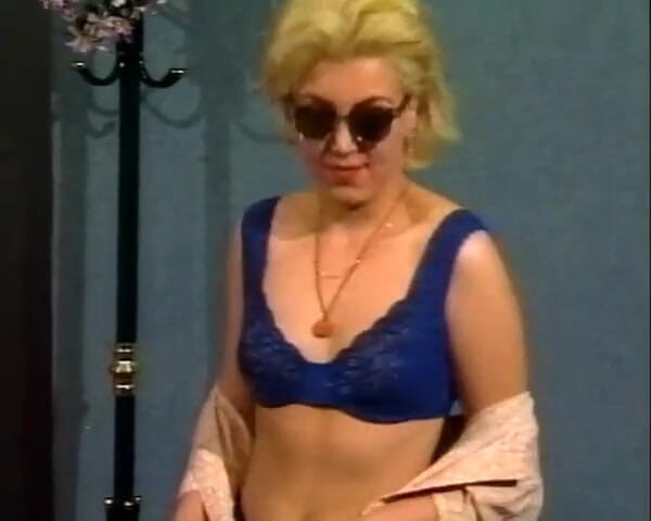 90s Lesbian sex: Memek bejat cewek nakal #6