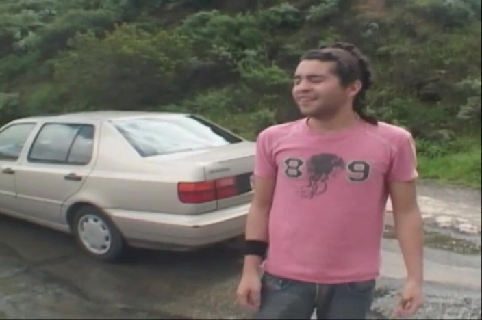 Chica Suicida DVD: ฮิลลารี่ สก็อต ชอบรถตู้เย็ด