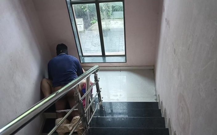Telugu-fuckers: भारतीय सुंदर भाभी को बाहर ले जाया गया और फार्महाउस में अकेली होने पर जोरदार चुदाई की