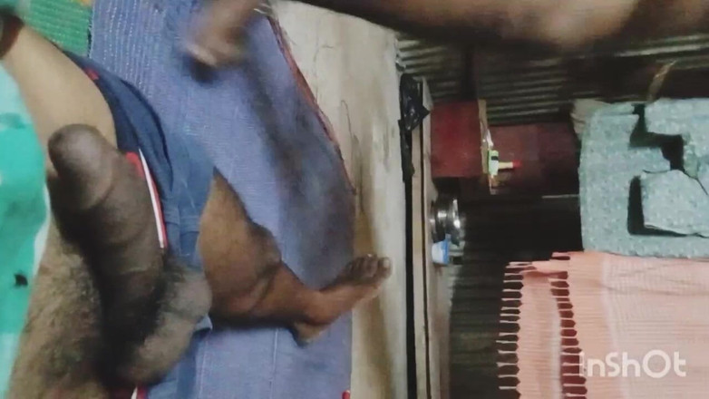 AmpleOunce283: Apa a iesit din mana penisului cumnatului Desi Sexy Video