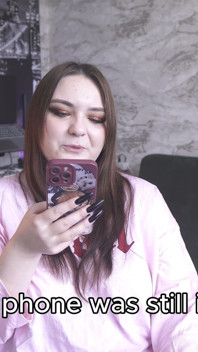 Historia porno: su esposa convenció a su marido para que probara con un arnés (ruso, agujero abierto, masturbación, atadura)