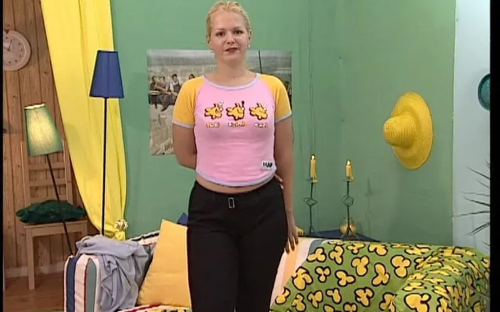 YOUR FIRST PORN: Rosa in Softclip for the First Time I Only Show...