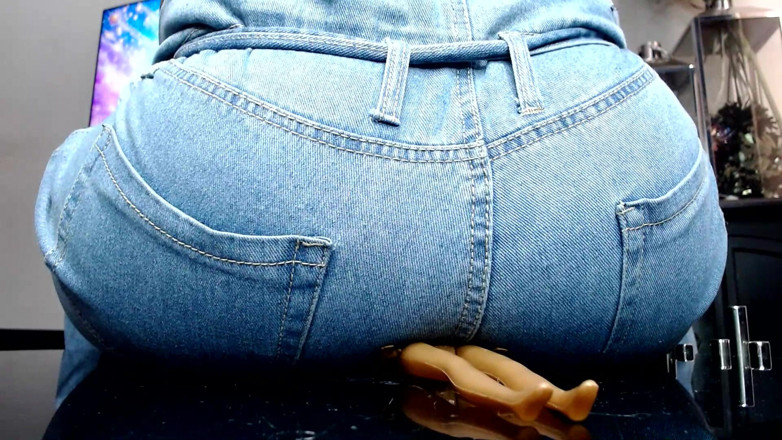 Maeling: Ebony Bitch Crushed in Denim Jeans and Ass Stifled Ignorant