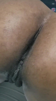 Sexy Girl Plays with Her Pussy in Bed While Getting Wet Real Homemade Amateur Solo Sex Tape