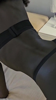První anální scéna pro mého sexy afrického kamaráda