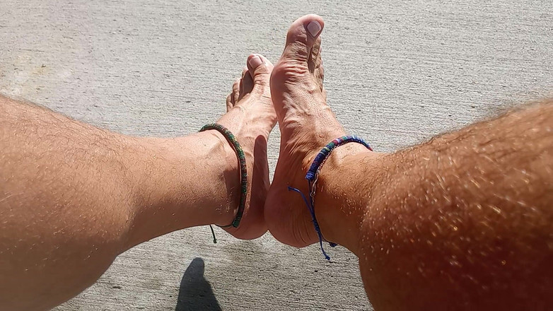 Midsouth Foot Fetish: Тебе нравятся мужчины с ступнями с педикюром?