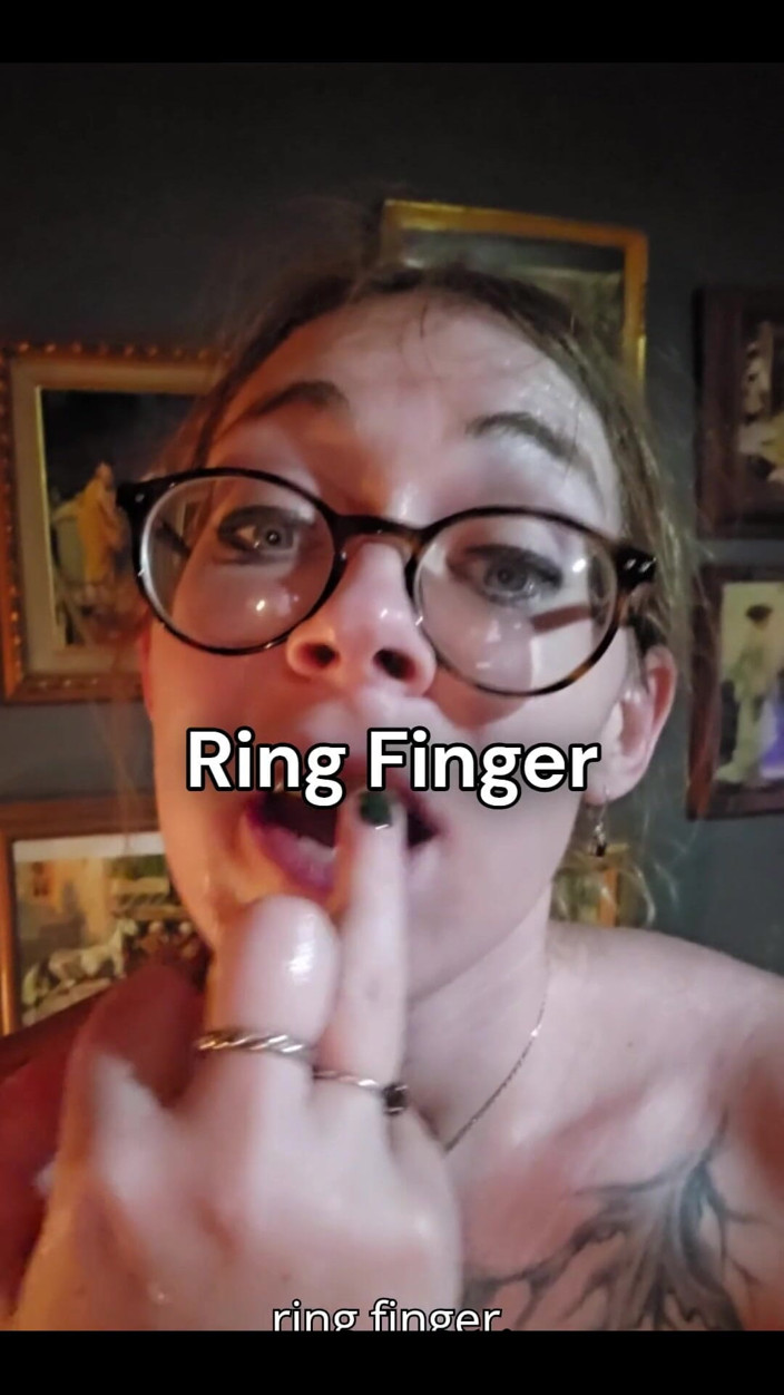MistressThrope: Cauti unele cei?