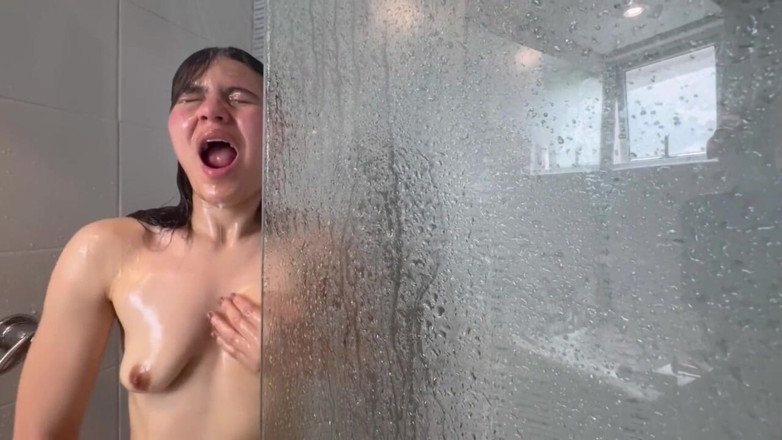 scarlettandc: Qué Rico Es Tocar a Una Mujer