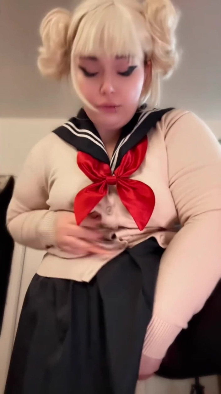 LexxiBakk: Used by the Futa Cosplayer