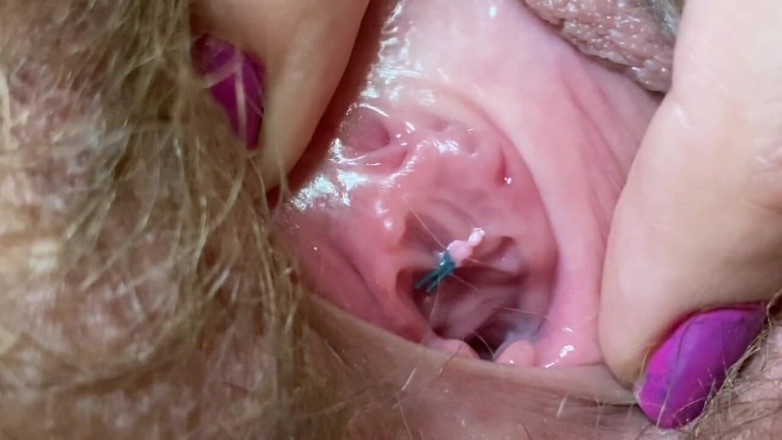 Cuteblonde666: Extreme close-up big clit vagina asshole mouth giantess fetish video...