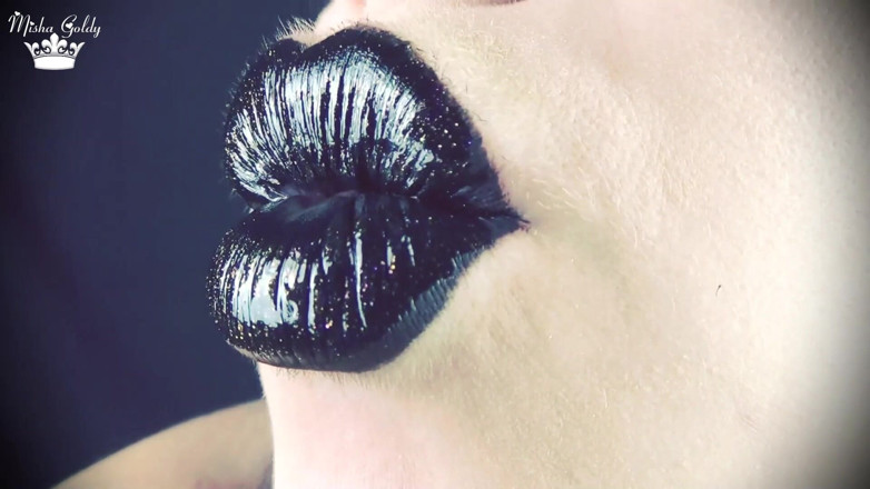 Goddess Misha Goldy: Kisses from black shiny lips ASMR JOI