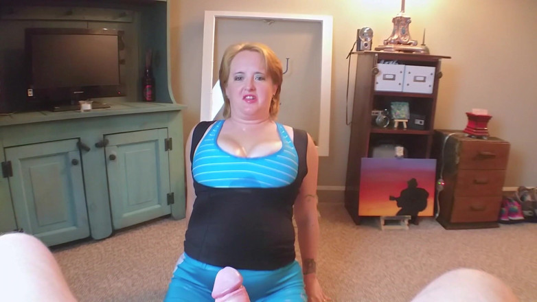 Kennedy Channing: Hot as Fuck Sports Bra Titjob &amp; Cumshot